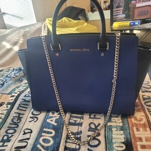 MICHAEL KORS SATCHEL